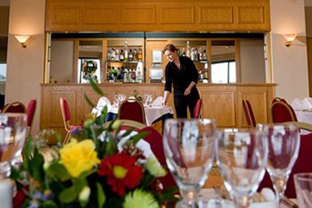 Malin Court Hotel And Restaurant Эр Экстерьер фото